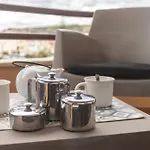 The View - Sea, Surf And Lisbon Apartman