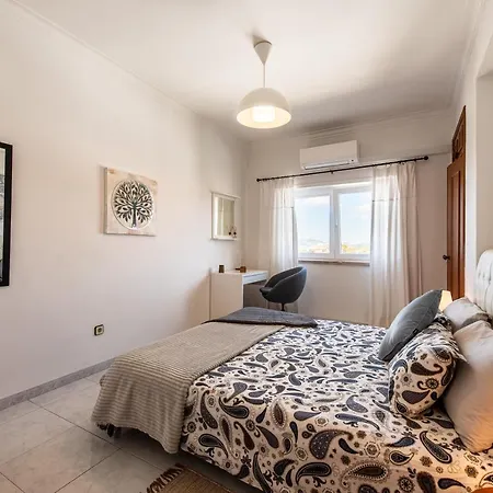 The View - Sea, Surf And Lisbon