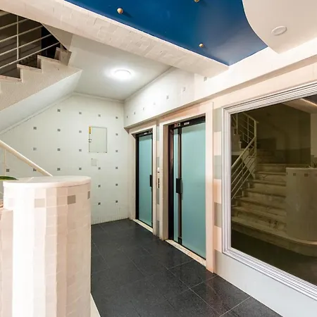 The View - Sea, Surf And Lisbon Appartement *