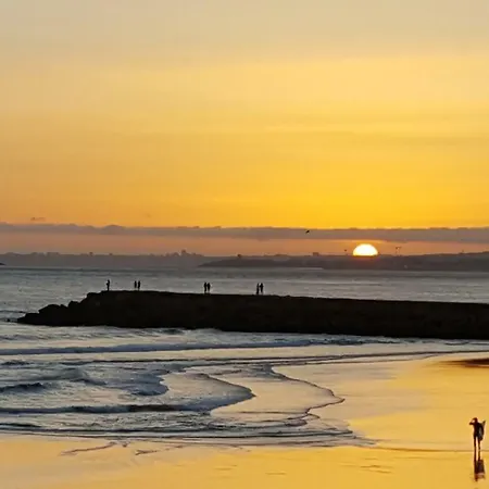 The View - Sea, Surf And Lisbon Apartment Costa da Caparica